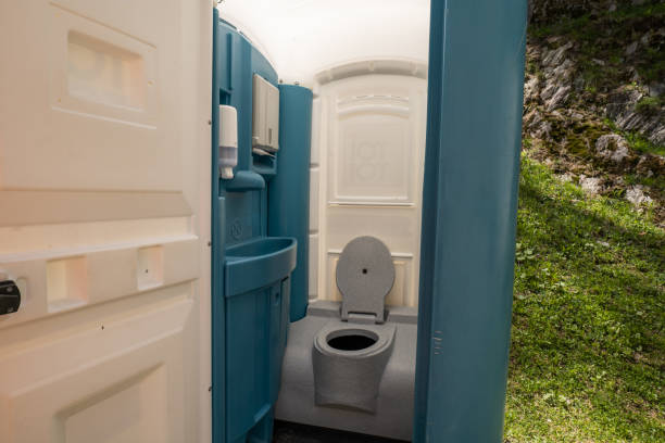 Best Portable toilet rental cost  in Troutman, NC